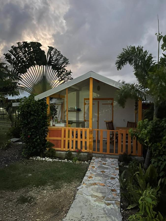 Cabane Au Soleil By แซงต์-ฟรองซัวส์ ภายนอก รูปภาพ